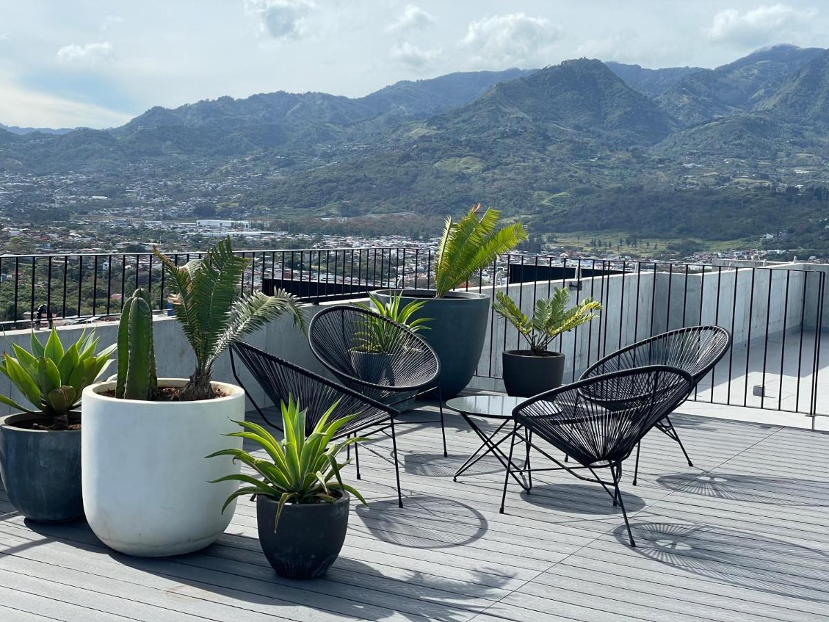 Cozy Apartment With Terrace, Sj Cosmopolitan Tower #402 San Jose  Exterior foto