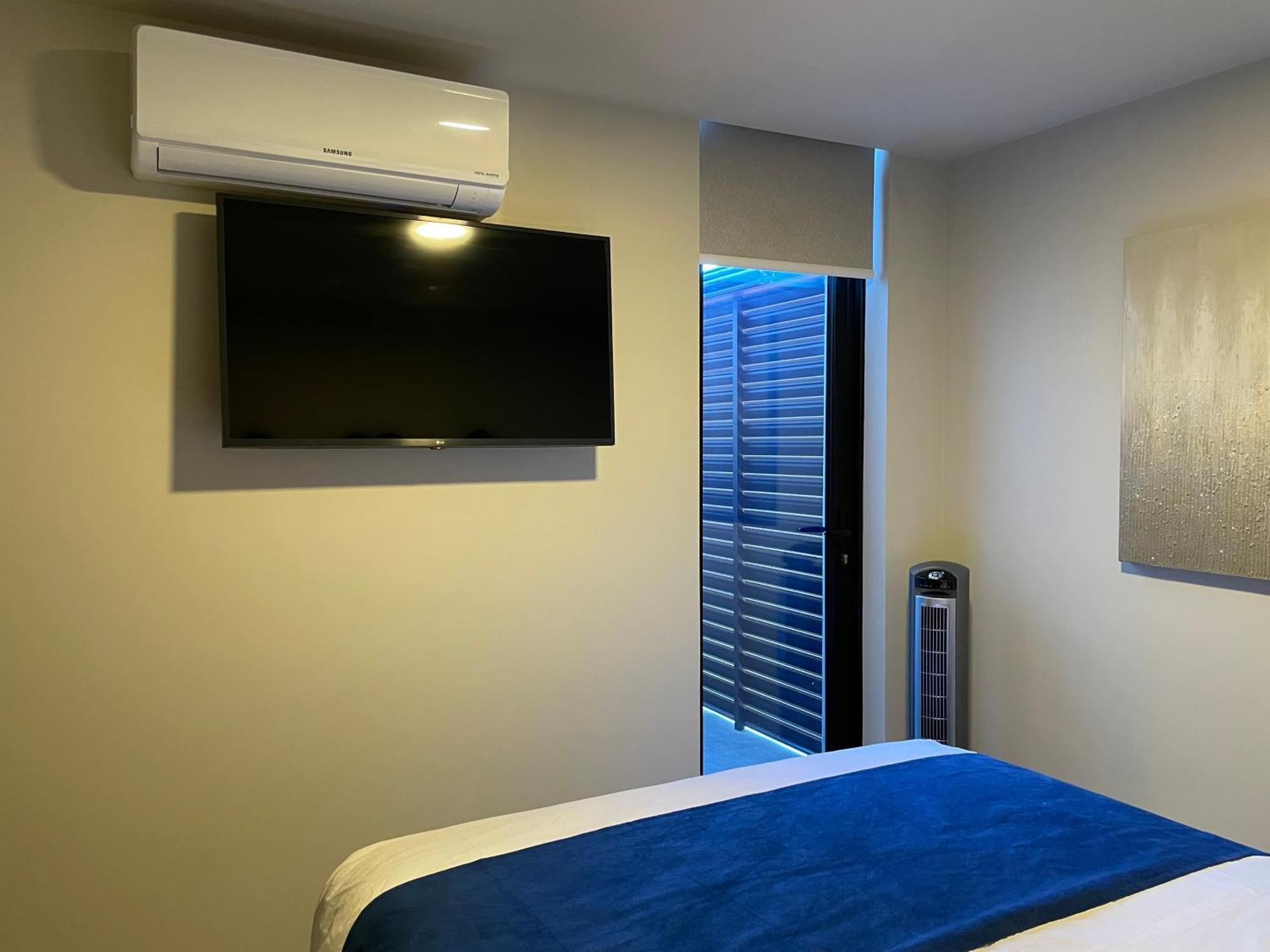 Cozy Apartment With Terrace, Sj Cosmopolitan Tower #402 San Jose  Exterior foto