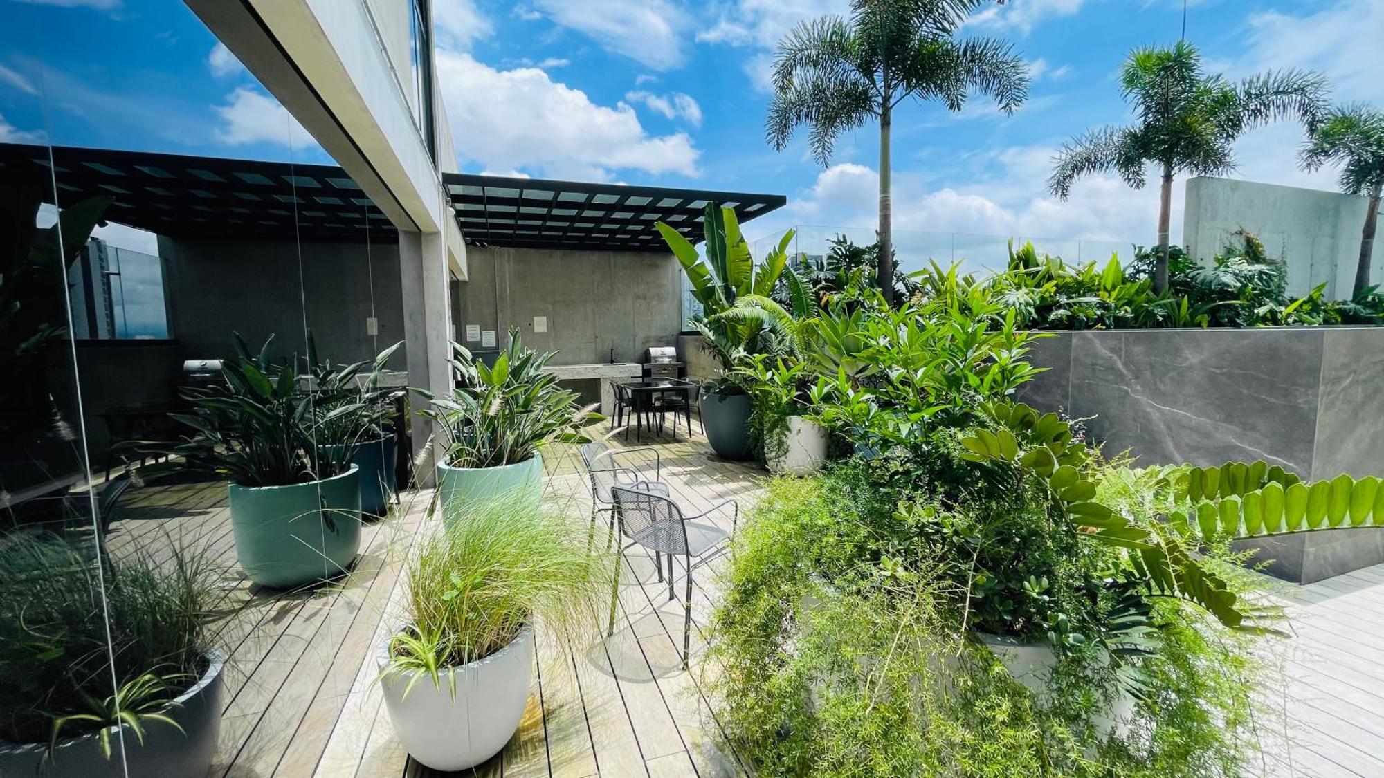 Cozy Apartment With Terrace, Sj Cosmopolitan Tower #402 San Jose  Exterior foto