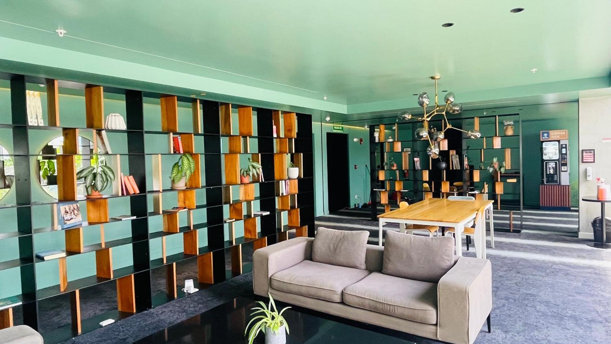 Cozy Apartment With Terrace, Sj Cosmopolitan Tower #402 San Jose  Exterior foto