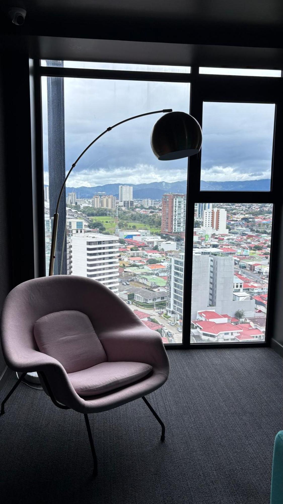 Cozy Apartment With Terrace, Sj Cosmopolitan Tower #402 San Jose  Exterior foto